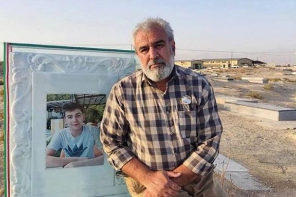 خواهر ابوالفضل آدینهزاده: خانوادهام برای پیگیری وضعیت پدرم تهدید به بازداشت شدند