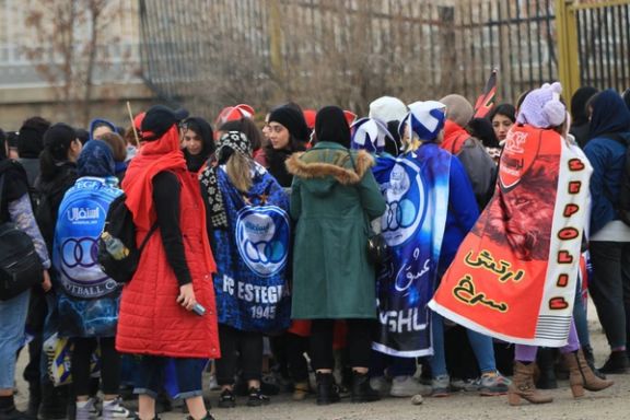 درخواست هواداران استقلال و پرسپولیس برای افزایش تعداد تماشاگران زن در دربی ۱۰۳