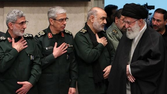 بیش از ۵۰ زن فعال سیاسی و مدنی خواستار تروریستی اعلام شدن سپاه پاسداران شدند