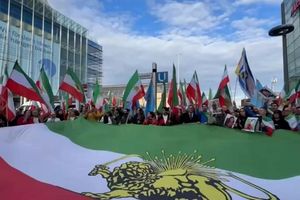 تجمعات اعتراضی ایرانیان خارج از کشور در سومین سالگرد قتل حکومتی مهسا ژینا امینی