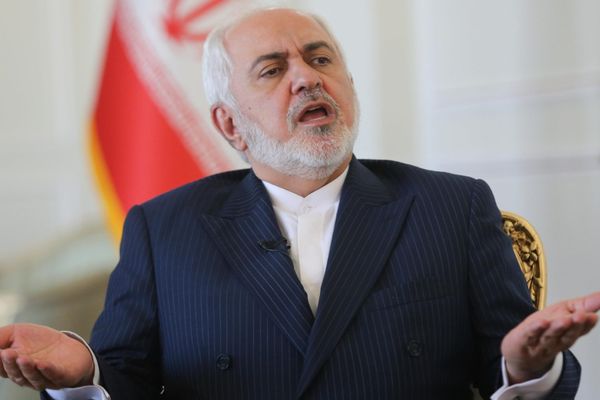 جواد ظريف: عثرنا على مواد متفجرة في أجهزة طرد مركزي اشتريناها عبر وسطاء