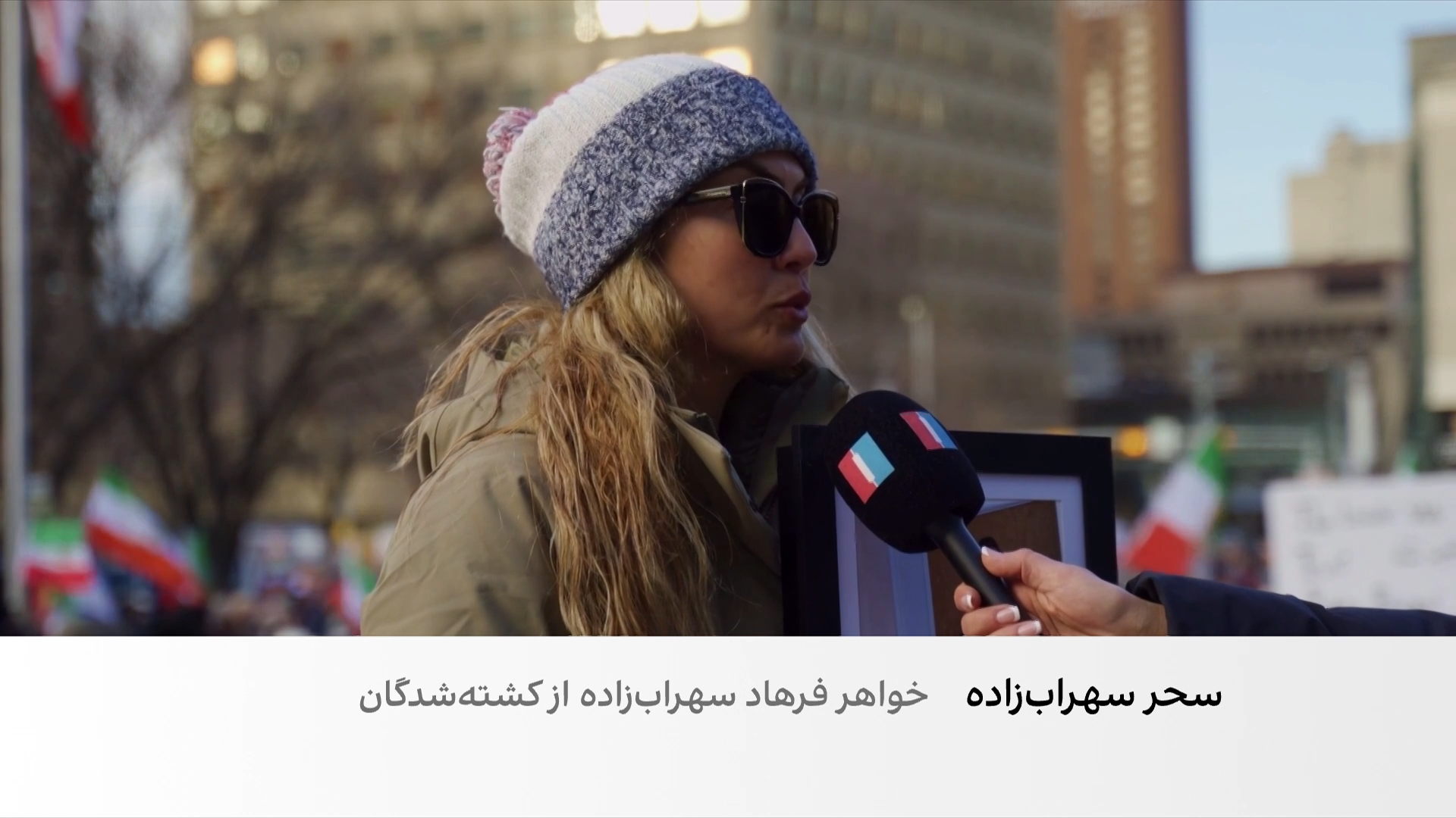 تجمع ایرانیان در کلگری کانادا در حمایت از معترضان و شاهزاده رضا پهلوی