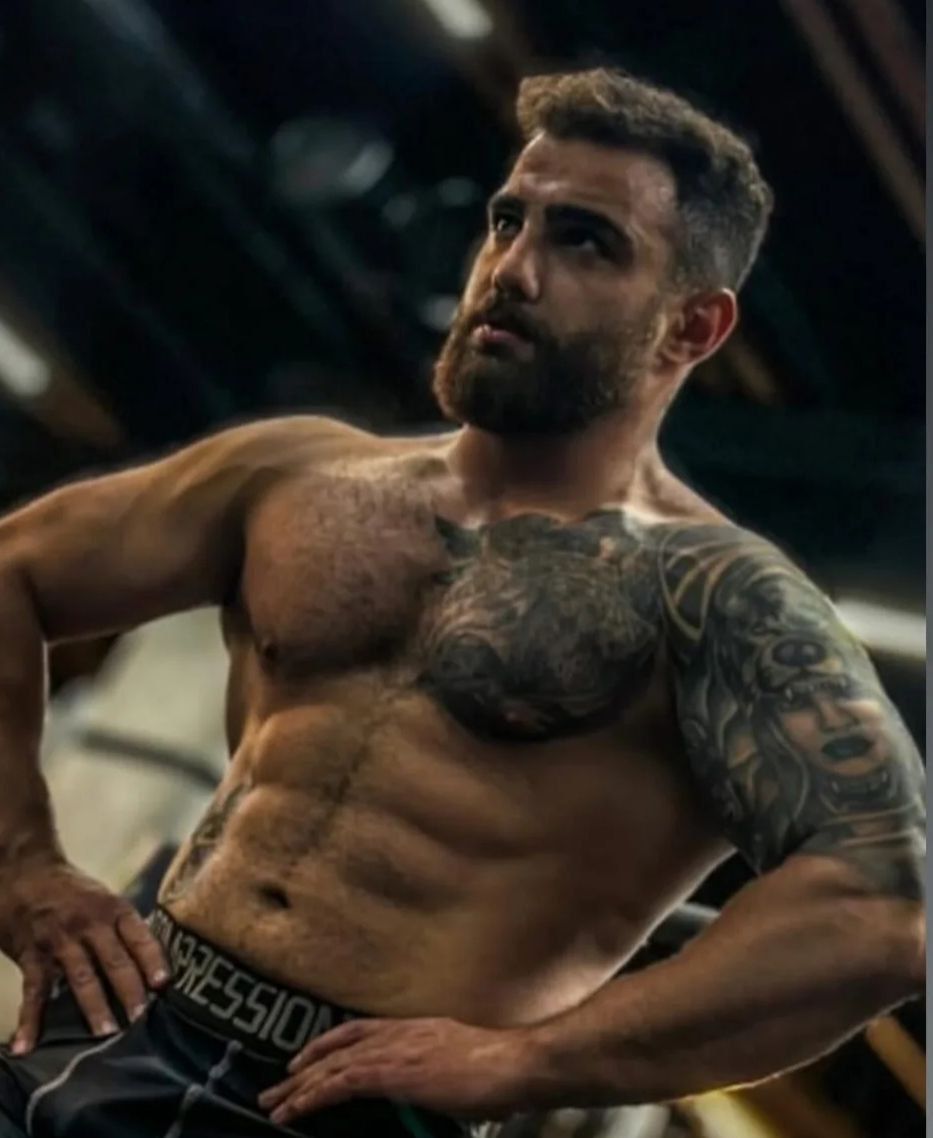 یاشار سلطانی‌راد، کشتی‌گیر، به‌دست نیروهای سرکوب در تهران، کشته شد