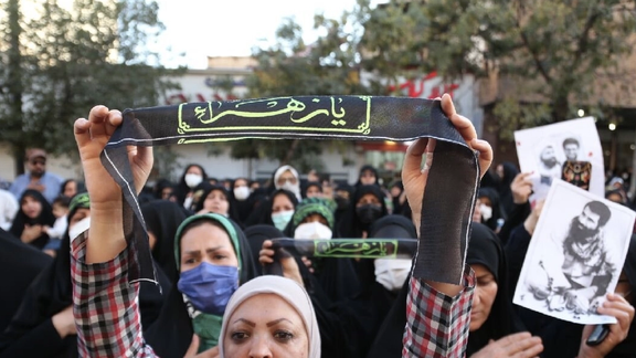 تشدید فشارها بر مخالفان حجاب اجباری و افزایش خشونتها در برخورد با آنان