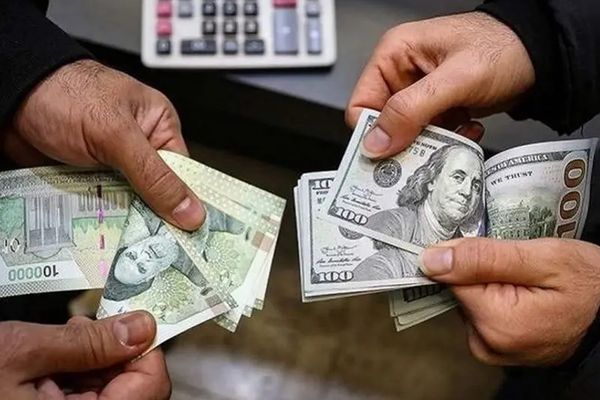 تقلب سعر الدولار وارتفاع أسعار الذهب في إيران.. على خلفية التوترات مع أميركا