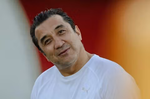 انتقاد خبر ورزشی از خداداد عزیزی؛ «لعنت به ۸ آذر و اسطورهای که فوتبال را به نفرت کشاند»