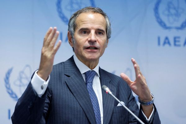 غروسي: مخزون إيران من اليورانيوم المخصب لا يزال موجودًا ولا سبيل إلا التفاوض