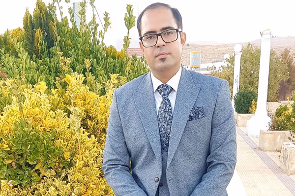 پدرام احمدی، شهروند بهائی ساکن شهرکرد بازداشت شد