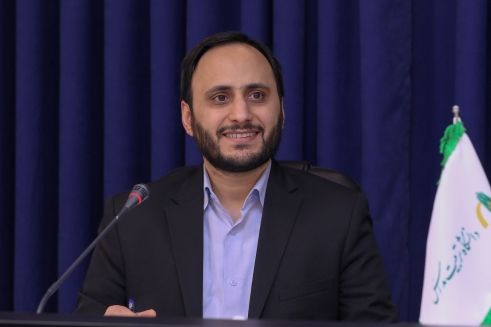 علی بهادری جهرمی، سخنگوی دولت: دشمن دوست دارد قیمت دلار بالا برود اما حریف مردم نمیشود