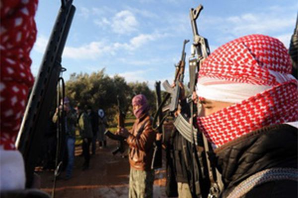 مراقبون: إنجازات معارضي الأسد تهدد النفوذ الإقليمي لإيران