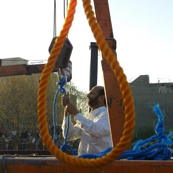 حقوقيون: نظام طهران يقمع الإيرانيين بـ"الإعدام".. وأكثر من 400 حالة في 7 أشهر