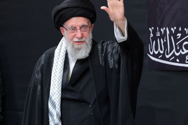  مجلس النواب الأميركي: خامنئي ديكتاتور "يدوس" على أجساد الإيرانيين المطالبين بالتغيير