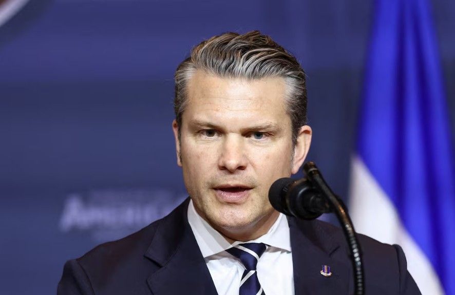 وزیر جنگ آمریکا: فرماندهی سپاه پاسداران یک شغل موقت است