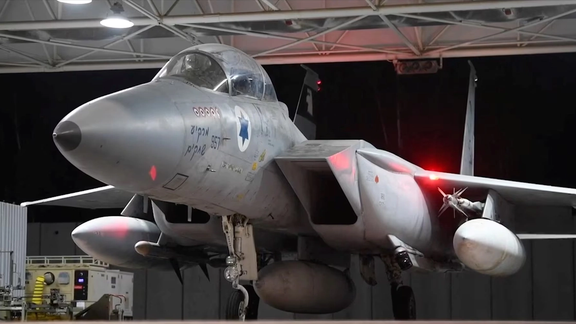 صحيفة "إسرائيل هيوم":إسرائيل على وشك شن هجوم على المنشآت النووية الإيرانية