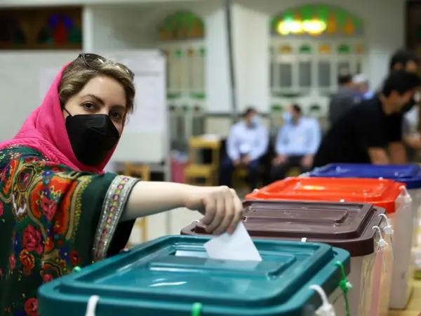Outlook For Turnout In Iran's Parliamentary Elections Extremely Grim | Iran International