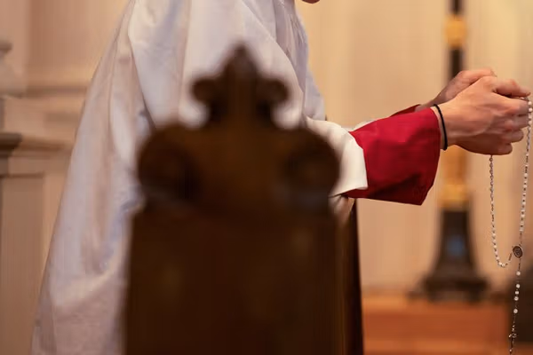 مسیحیان ایرانی در آمریکا برای تغییر حکومت در ایران دعا میکنند