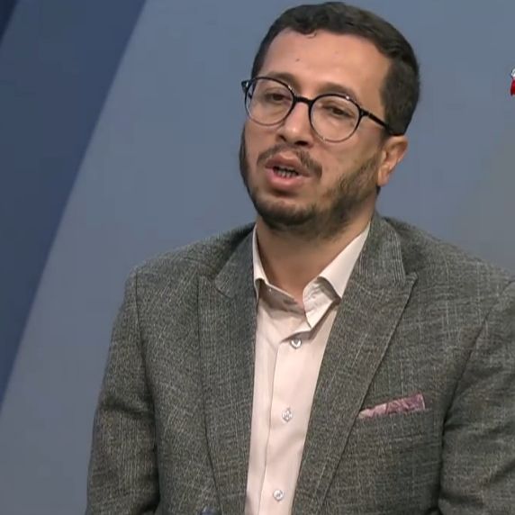 کارشناس صدا و سیما: مردم با کشته شدن فرماندهان یا محل زندگی مسئولان شوخی نکنند