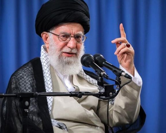 روزنامه کیهان: تهدید ترامپ قیمت دلار را بالا نمیبرد اما جمله خامنهای چرا