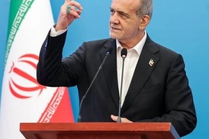 مسعود پزشکیان: از تمامیت ارضی و ملت ونزوئلا حمایت میکنیم