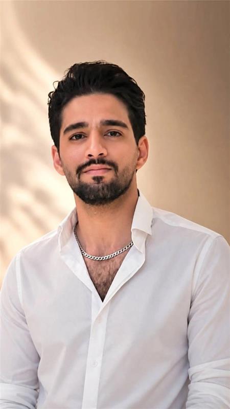 مهرشاد قائدی با گلوله جنگی قطع نخاع شد و در بیمارستان جان باخت