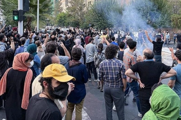 هل ستتحرك ماكينة "الربيع العربي" في إيران؟