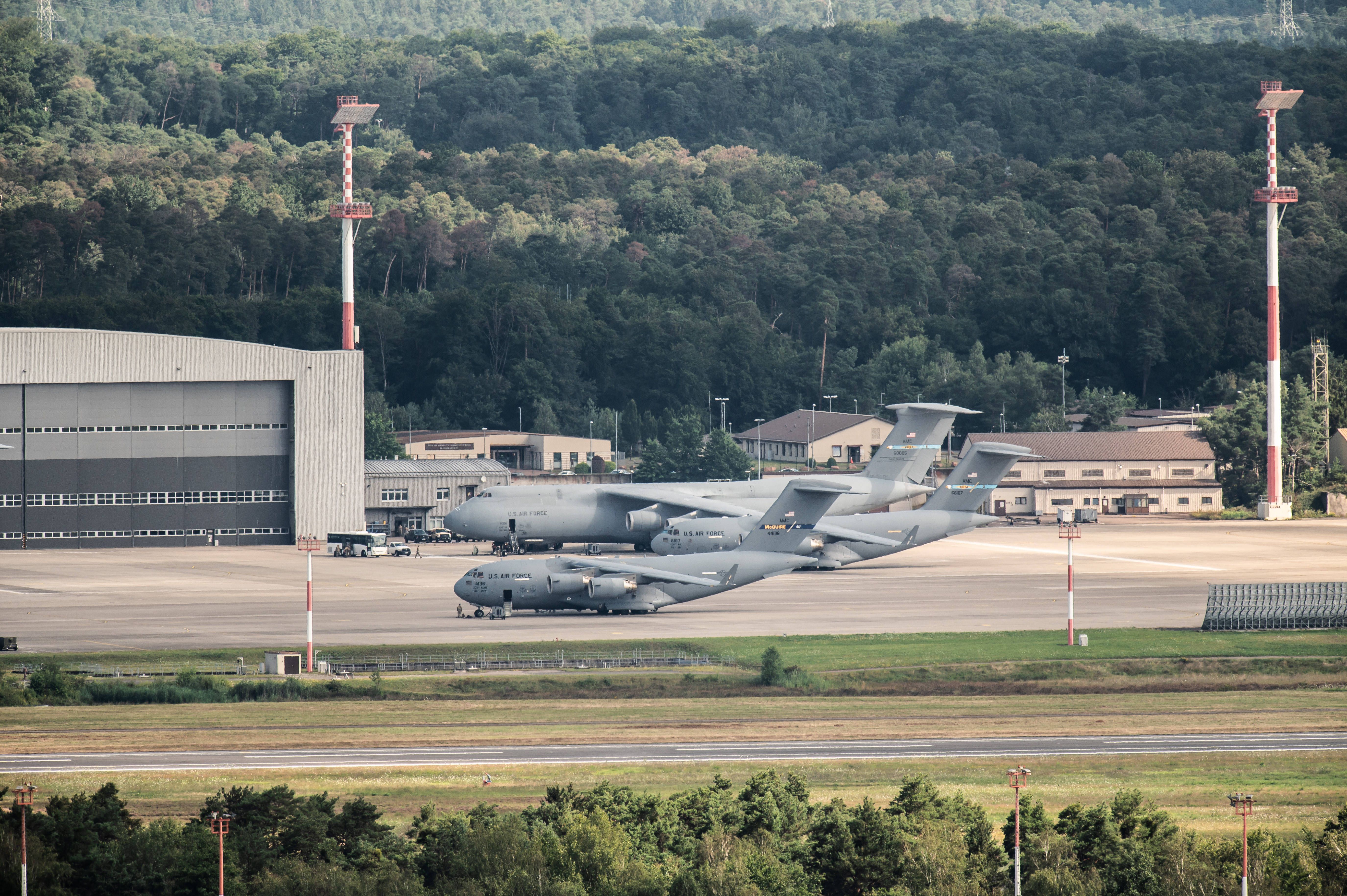 پرواز پهپادهای مشکوک بر فراز پایگاه آمریکایی رامشتاین در آلمان