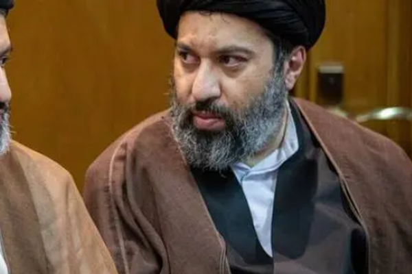 عضو دفتر رهبر جمهوری اسلامی خرید یک هتل در بوداپست از سوی میثم خامنهای را تکذیب کرد