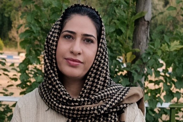 الغموض يكتنف مصير مواطنة إيرانية بعد مرور أكثر من شهرين على اعتقالها في "أصفهان"