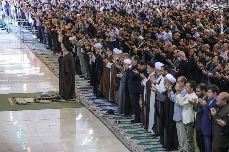 Following Khamenei&#x27;s lead, Iran clerics blast US in Friday sermons