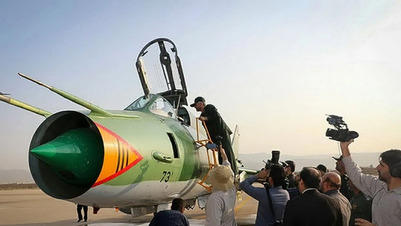 الحرس الثوري يعلن إجراء عمليات "تلقيح السحب" في ثلاث مناطق بإيران