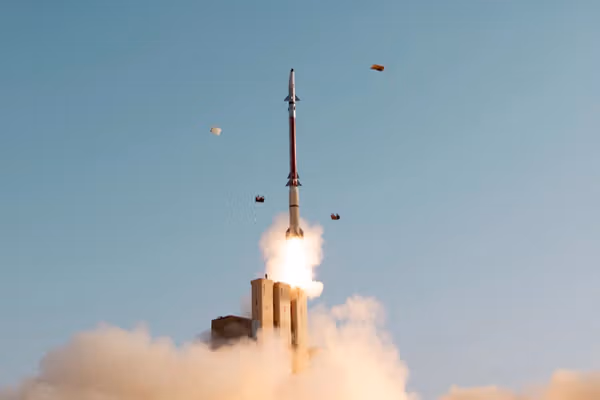 اسرائیل سامانه «فلاخن داوود» را برای رهگیری موشکها آزمایش کرد