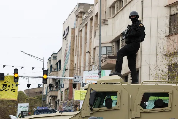 نوروز در سایه جنگ؛ چرخش مطبوعات تهران به سمت روایت بقا