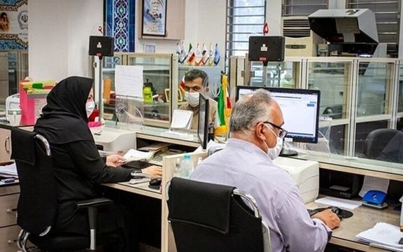Iran Changes Working Hours Creating Chaos For Employees And Citizens