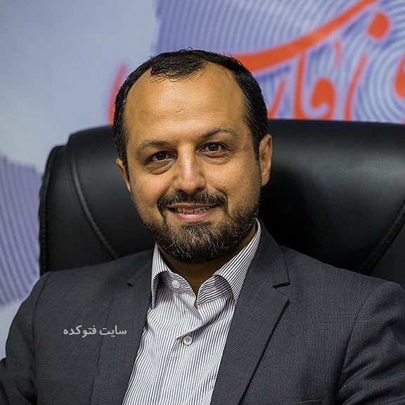 Economy Minister Ehsan Khandouzi