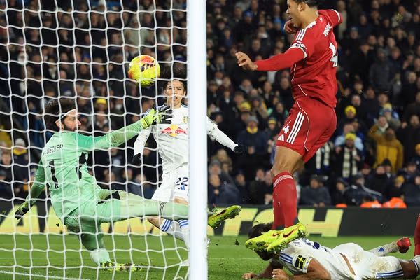 لیدز ۳-۳ لیورپول؛ توقف ناامیدکننده لیورپول برابر تیم ۱۶ جدول