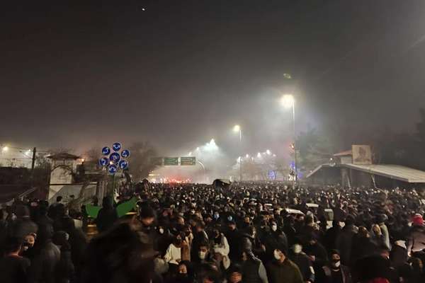مشهد در خون؛ روایت یک شاهد عینی از شلیک تکتیراندازها به سر و قلب معترضان