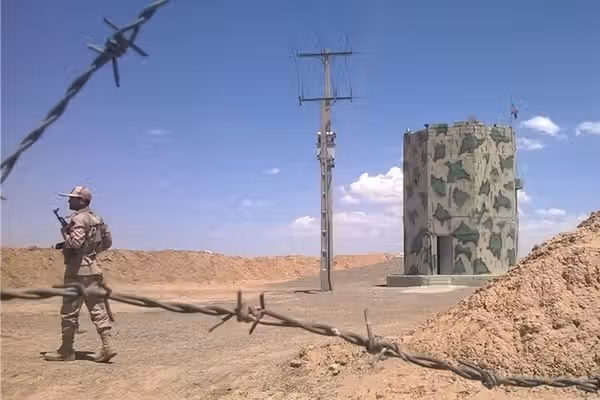 کشته شدن یک مامور انتظامی در حمله افراد مسلح به ایست بازرسی در ایرانشهر