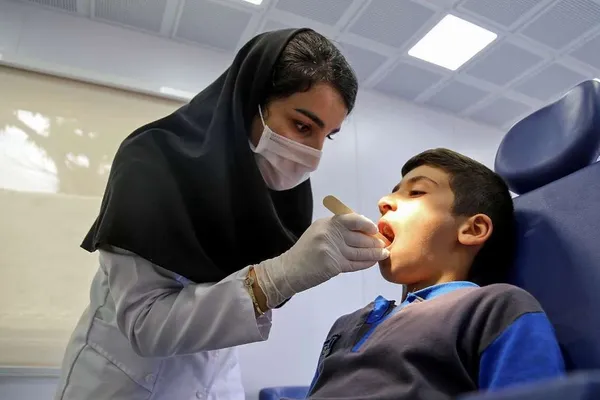 ۷۷۲ مرکز جامع خدمات سلامت در کشور فاقد دندانپزشک هستند