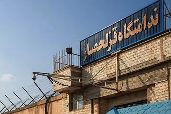 حسین شنبهزاده به یک سال حبس دیگر محکوم شد؛ ۳ زندانی سیاسی به قزلحصار منتقل شدند