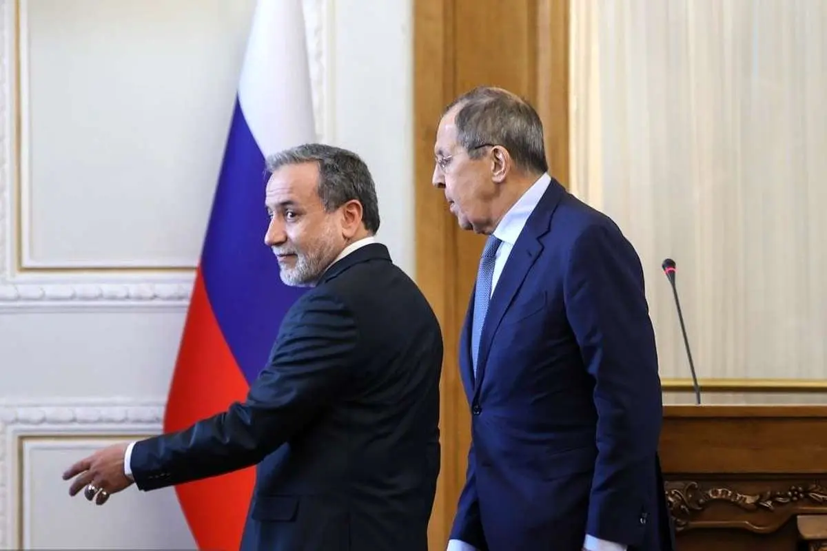 عراقچی، وزیر خارجه جمهوری اسلامی، در مسکو با سرگئی لاوروف، وزیر خارجه روسیه، دیدار کرد