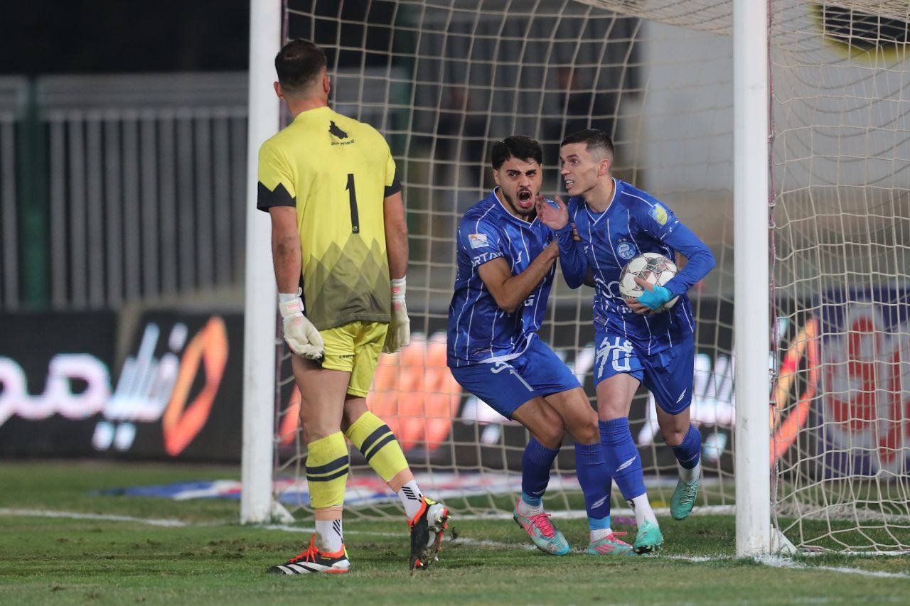 استقلال ۲-۱ پادیاب؛ فرار استقلال از حذف زودهنگام در جام حذفی