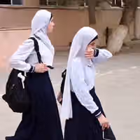 جنجال حجاب در مدارس جمهوری آذربایجان؛ واکنشها از تبریز تا استانبول