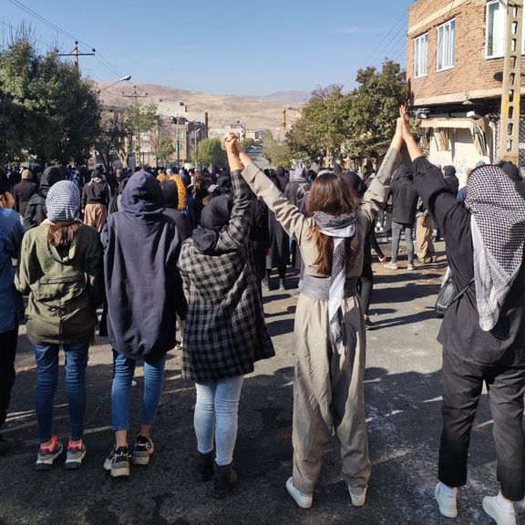 دعوات جديدة للتظاهر في مدن إيرانية مختلفة رغم اشتداد الإجراءات القمعية