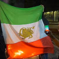 کشتار سازمانیافته در نجفآباد؛ نیروهای سرکوب از کلانتری و مسجد به مردم شلیک کردند