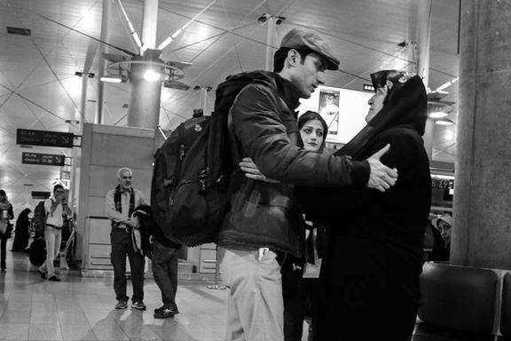 نظرخواهی ایراناینترنشنال درباره دلایل مهاجرت ایرانیان: برای یک زندگی معمولی