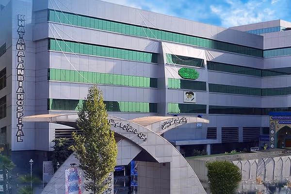 جمهوری اسلامی و استراتژی خطرناک ایجاد سپر انسانی با نظامیسازی بیمارستانها و اماکن عمومی