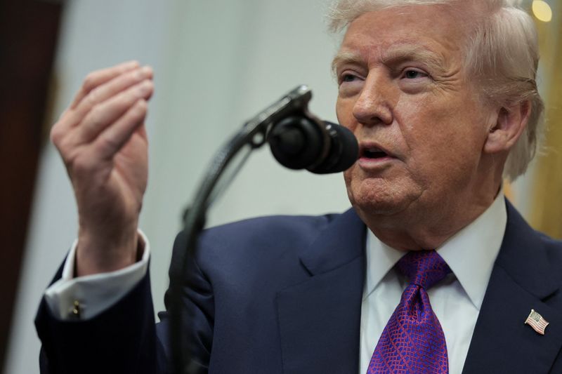 Trump warns Iran of 'very traumatic' outcome if no deal reached in a month