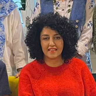 نرگس محمدی: برای زندگی باید از جمهوری اسلامی گذر و برای گذار تلاش کرد