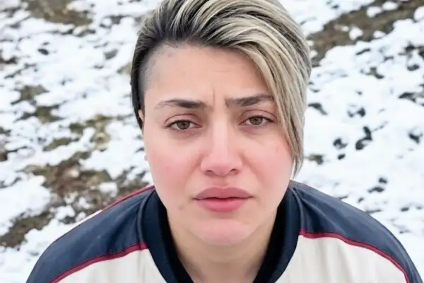 محبوبه شعبانی، زندانی سیاسی محکوم به اعدام، به سلول انفرادی زندان وکیلآباد مشهد منتقل شد