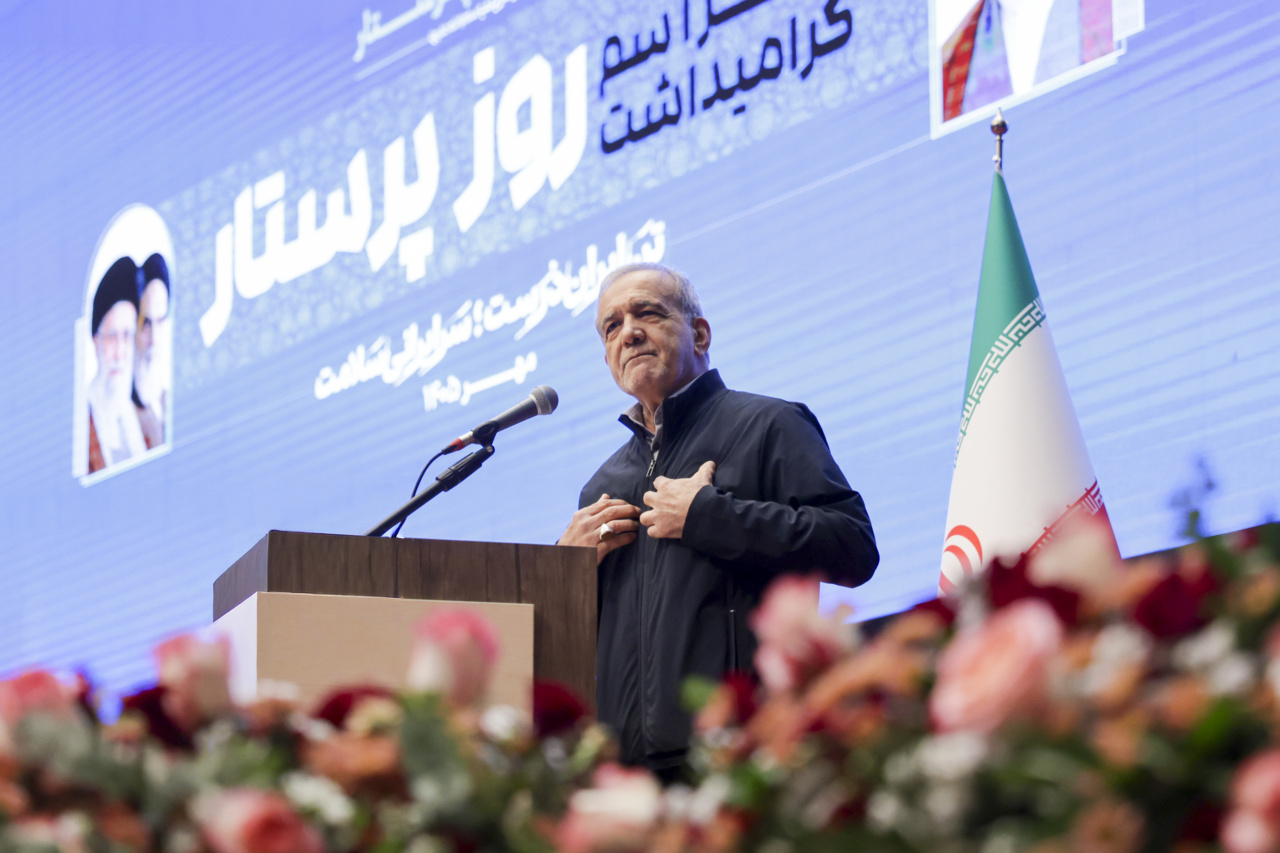 پزشکیان: در تمام مسائل موجود در کشور مشکل داریم